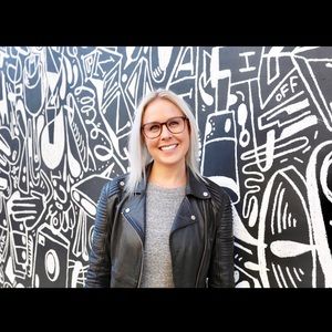 Meet your Posher, Kayla